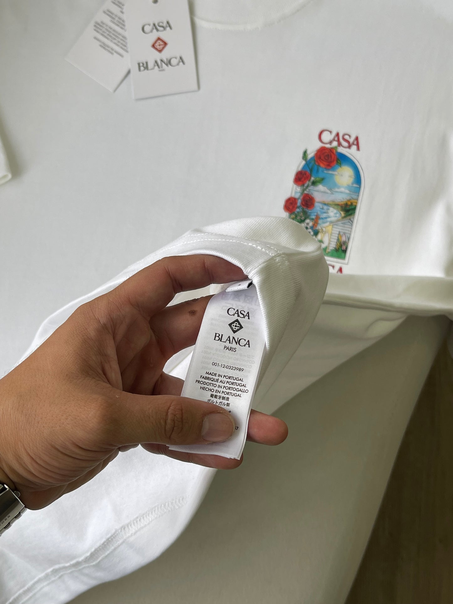 Casa blanca roses tee