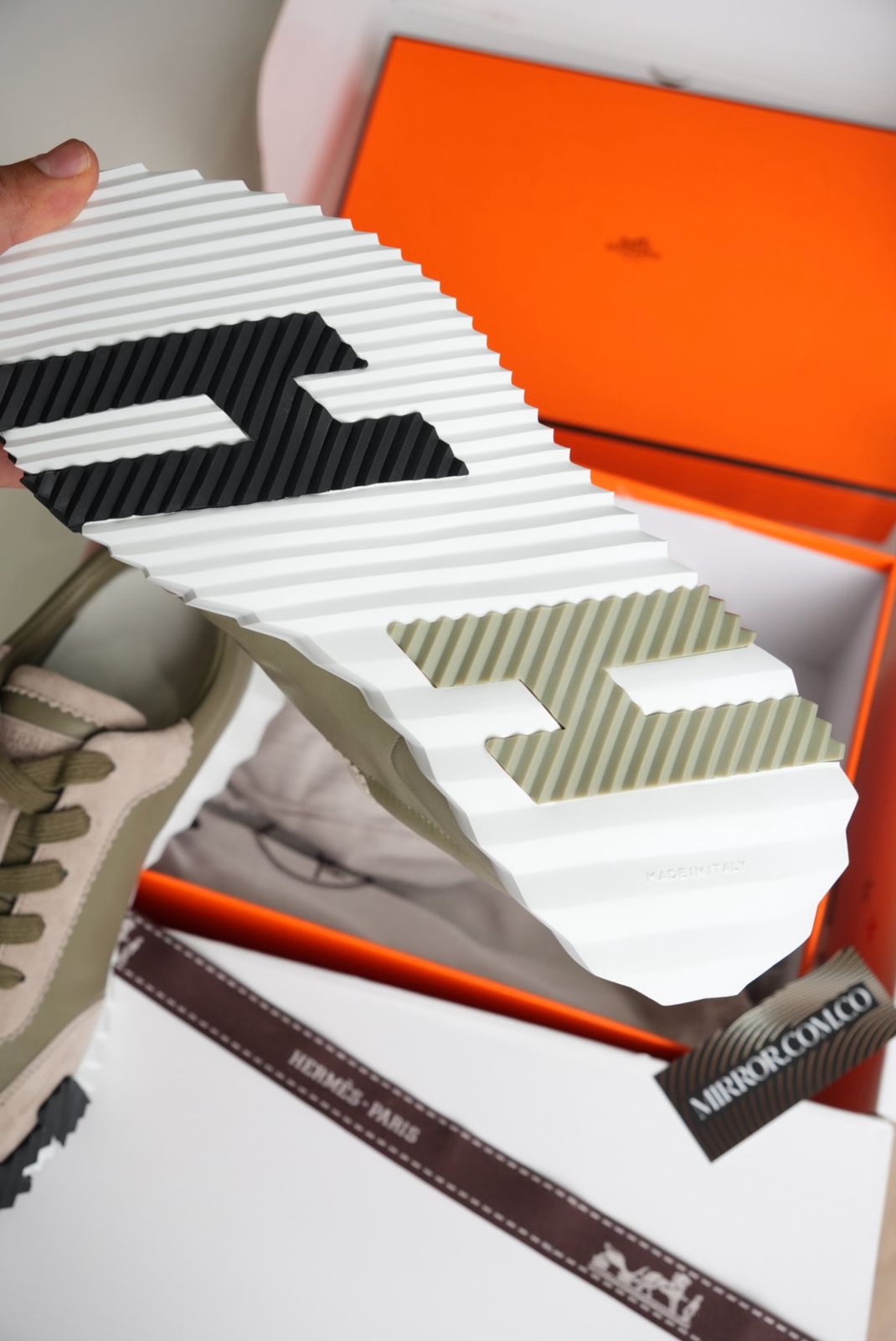 Tenis Hermes