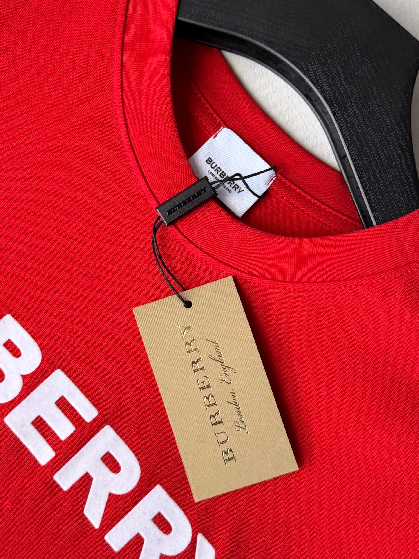Burberry red lee