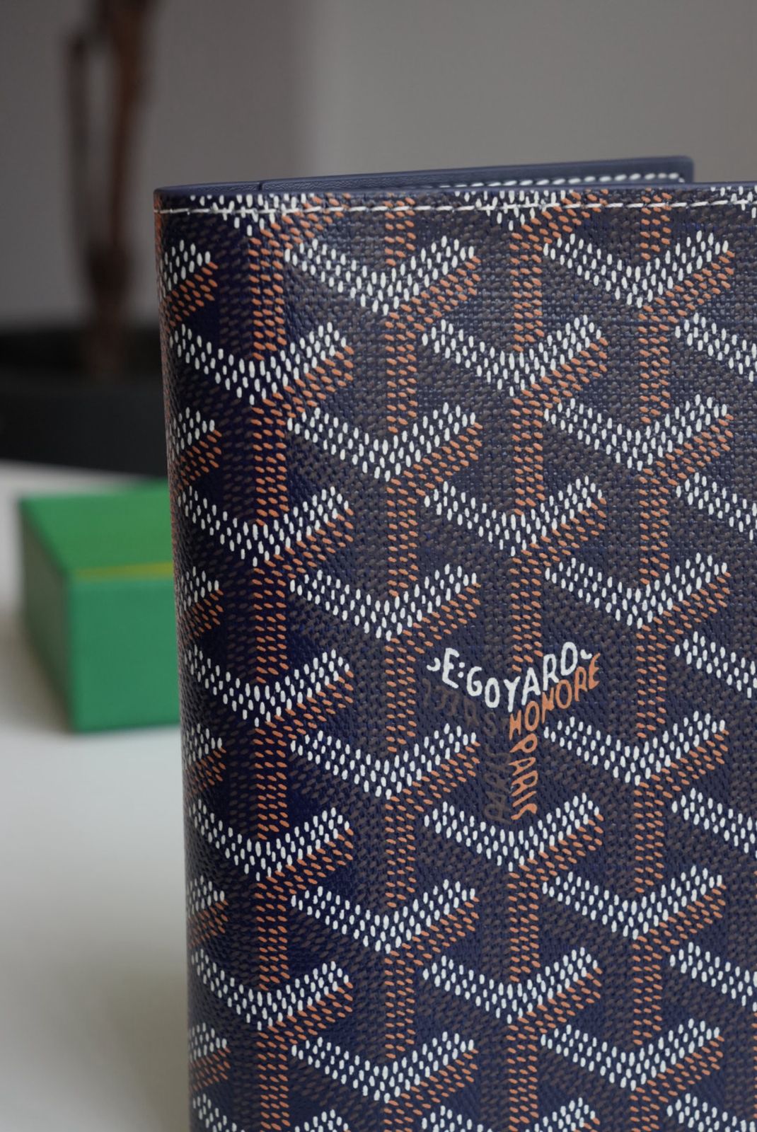 Goyard passport