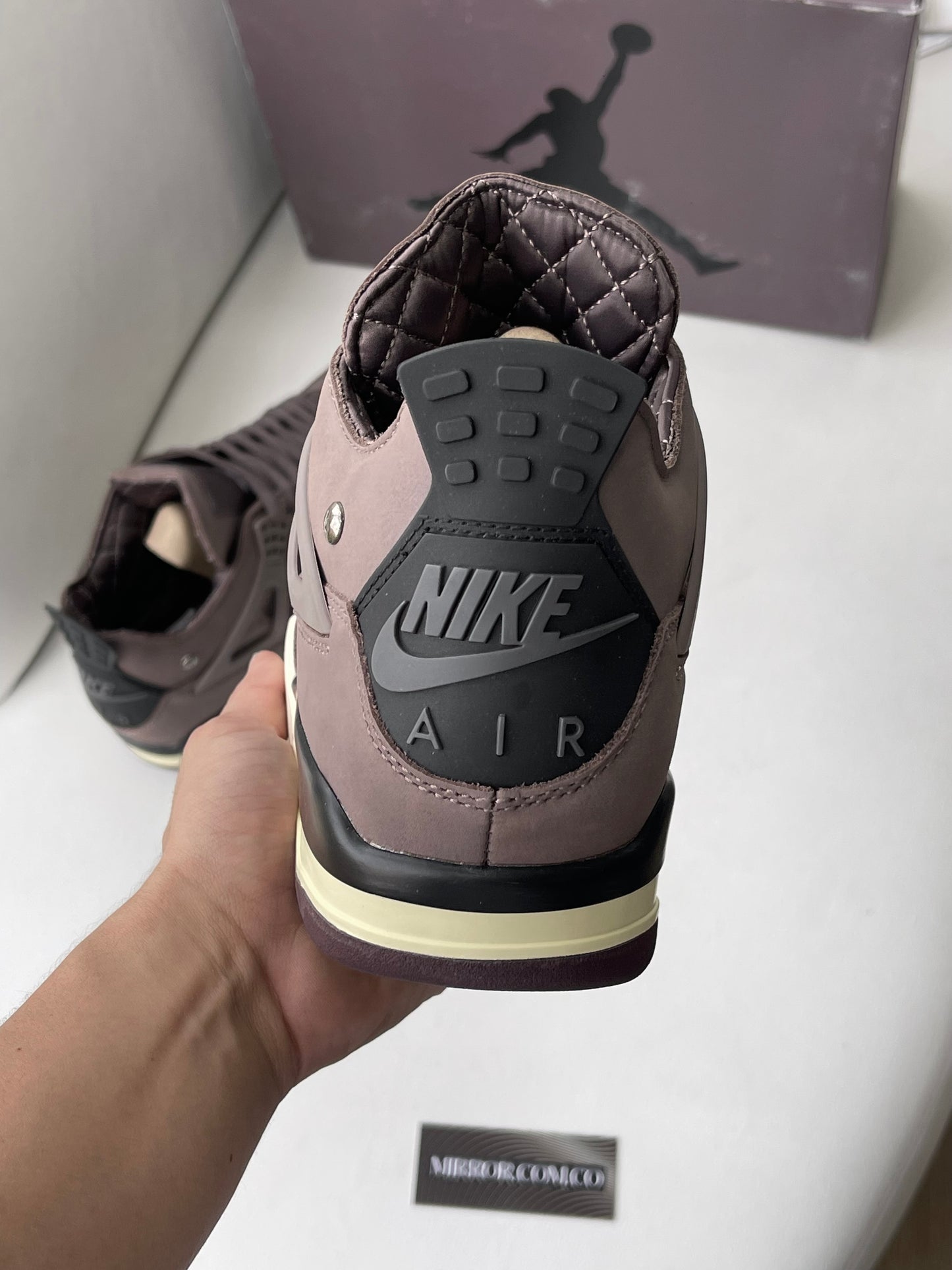 Jordan 4 A ma Maniere