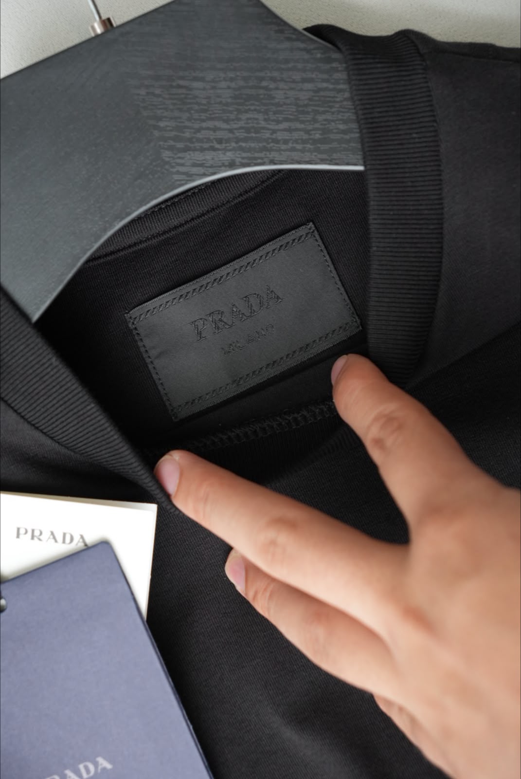 Camiseta Prada