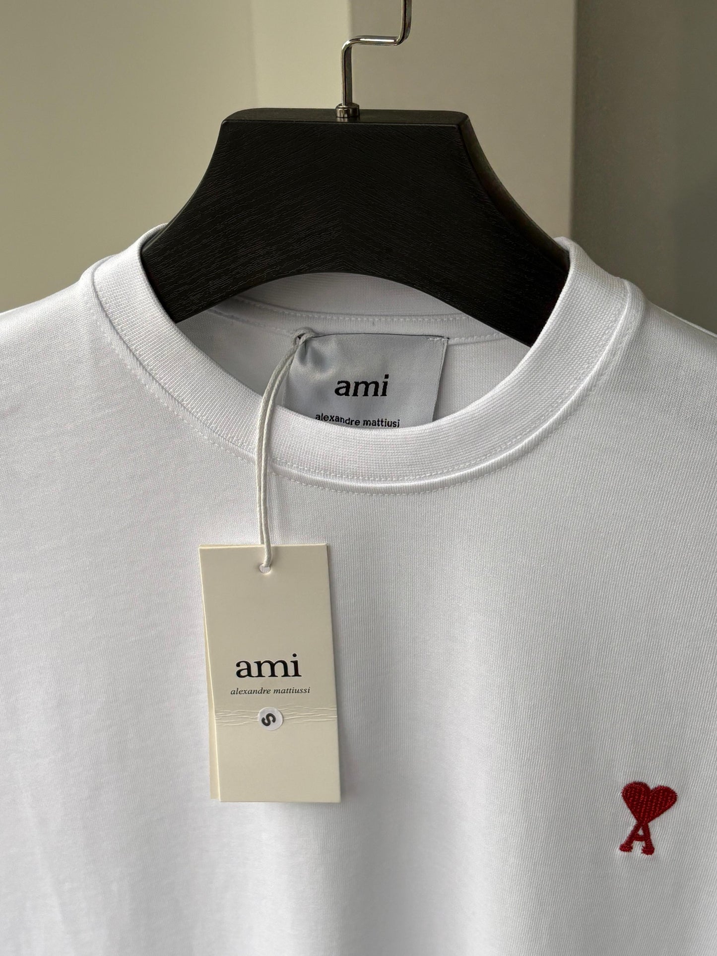 Ami Paris