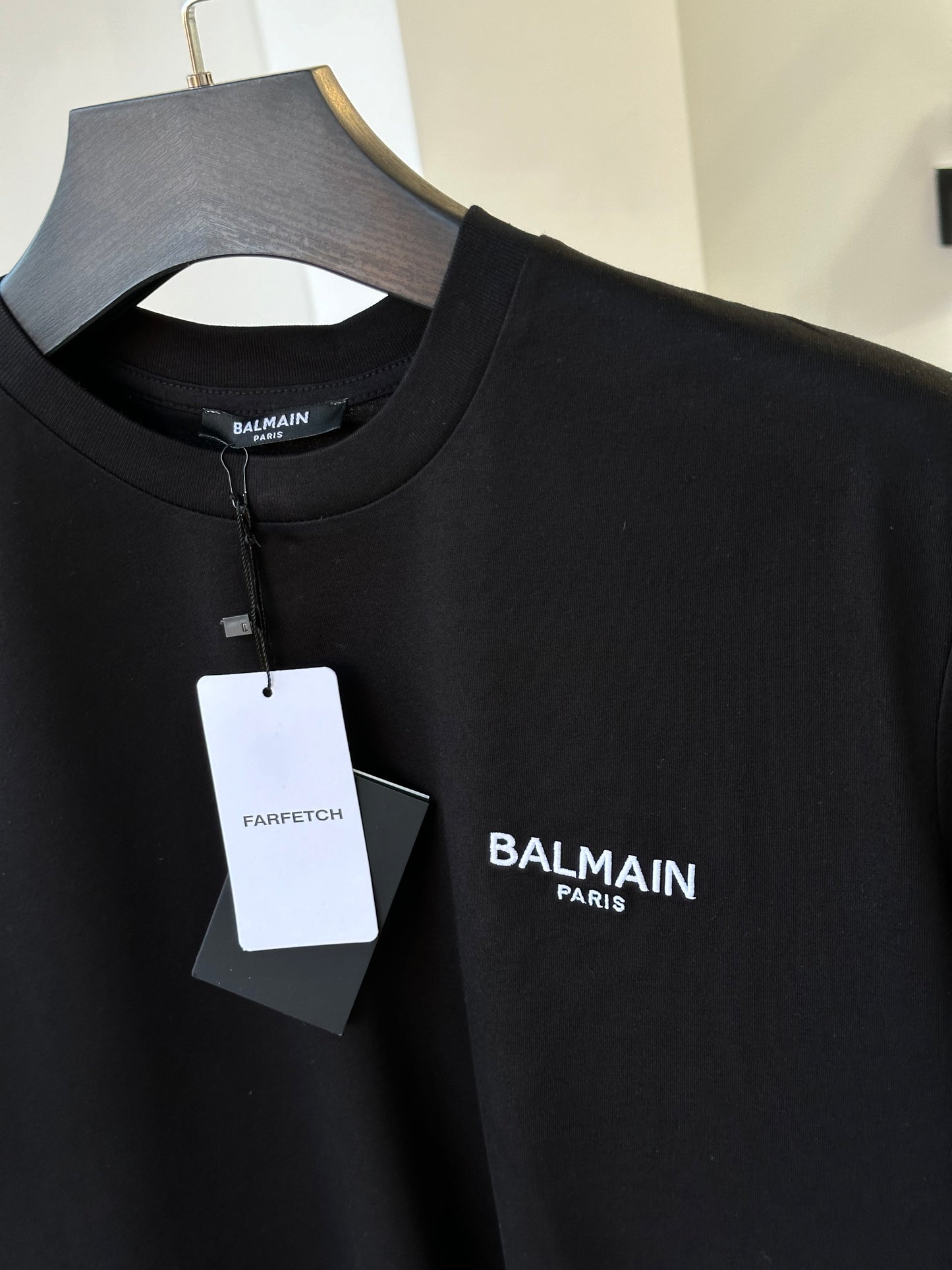 Balmain minimal logo black