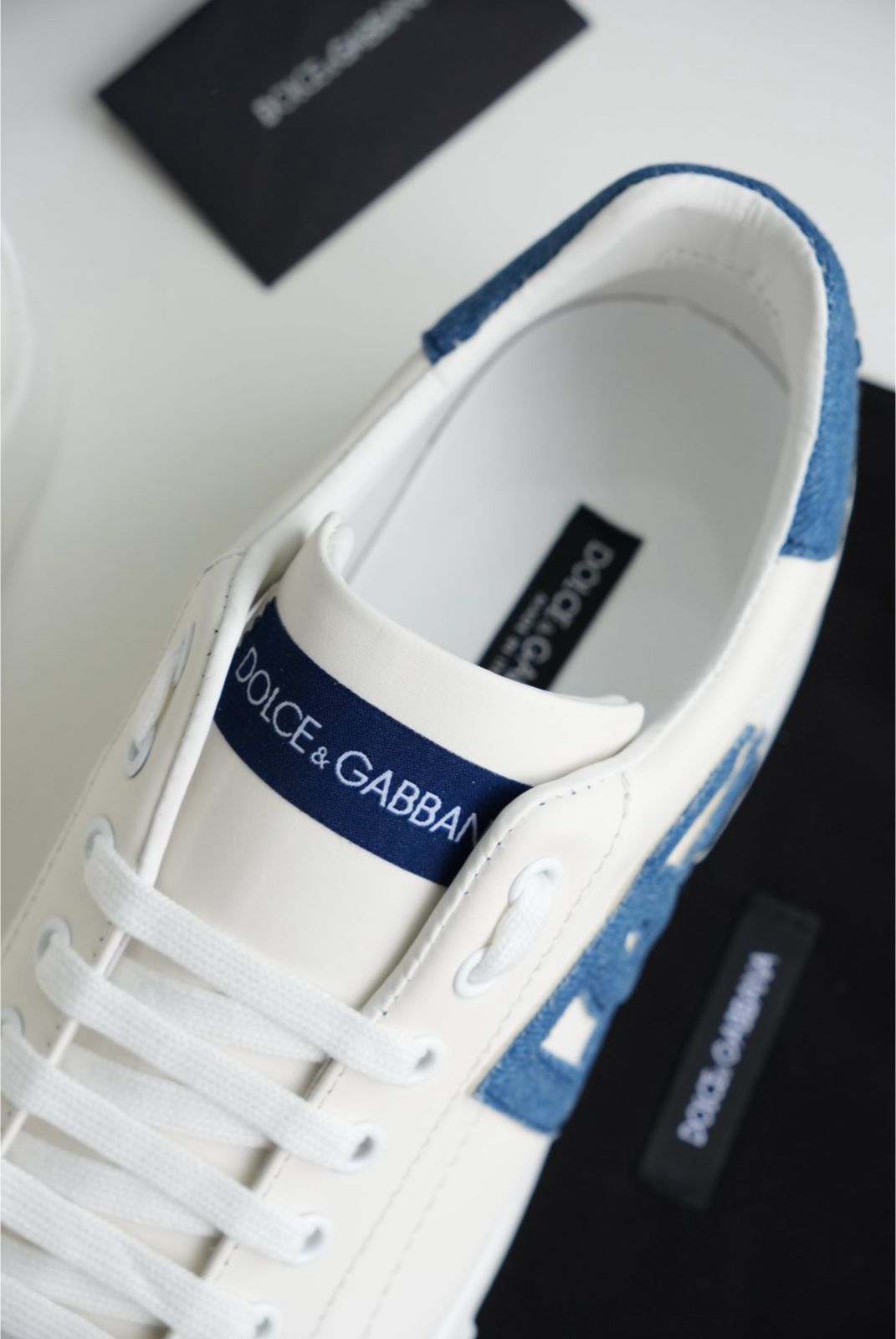 Tenis DG