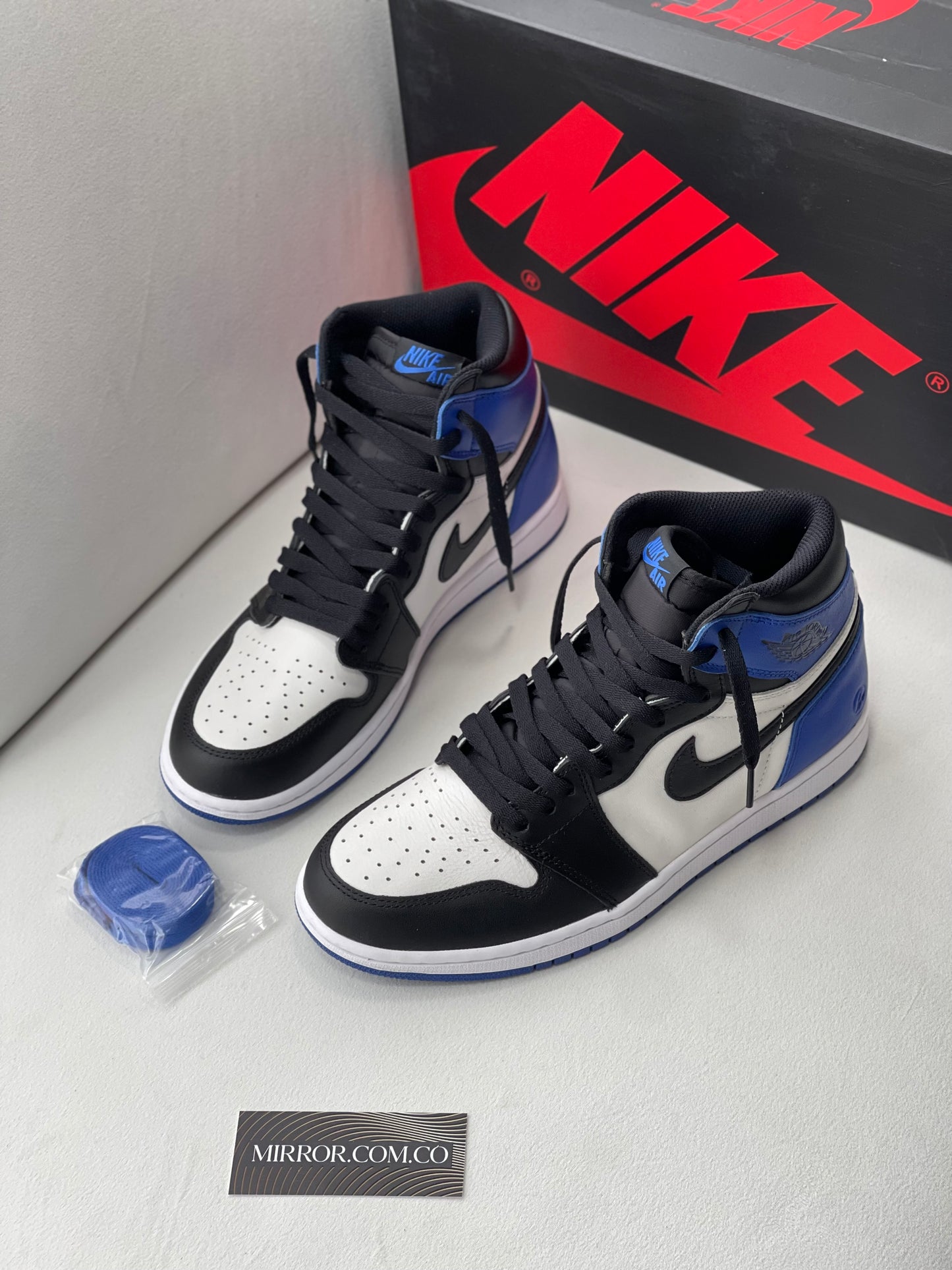 Jordan 1 x Fragments