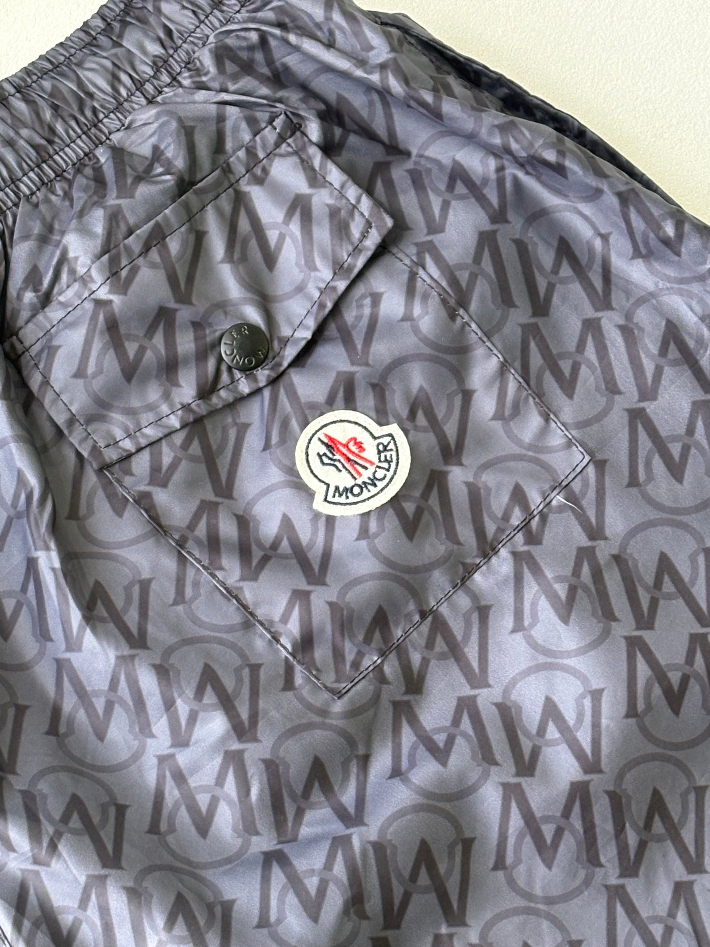 Pantaloneta Moncler