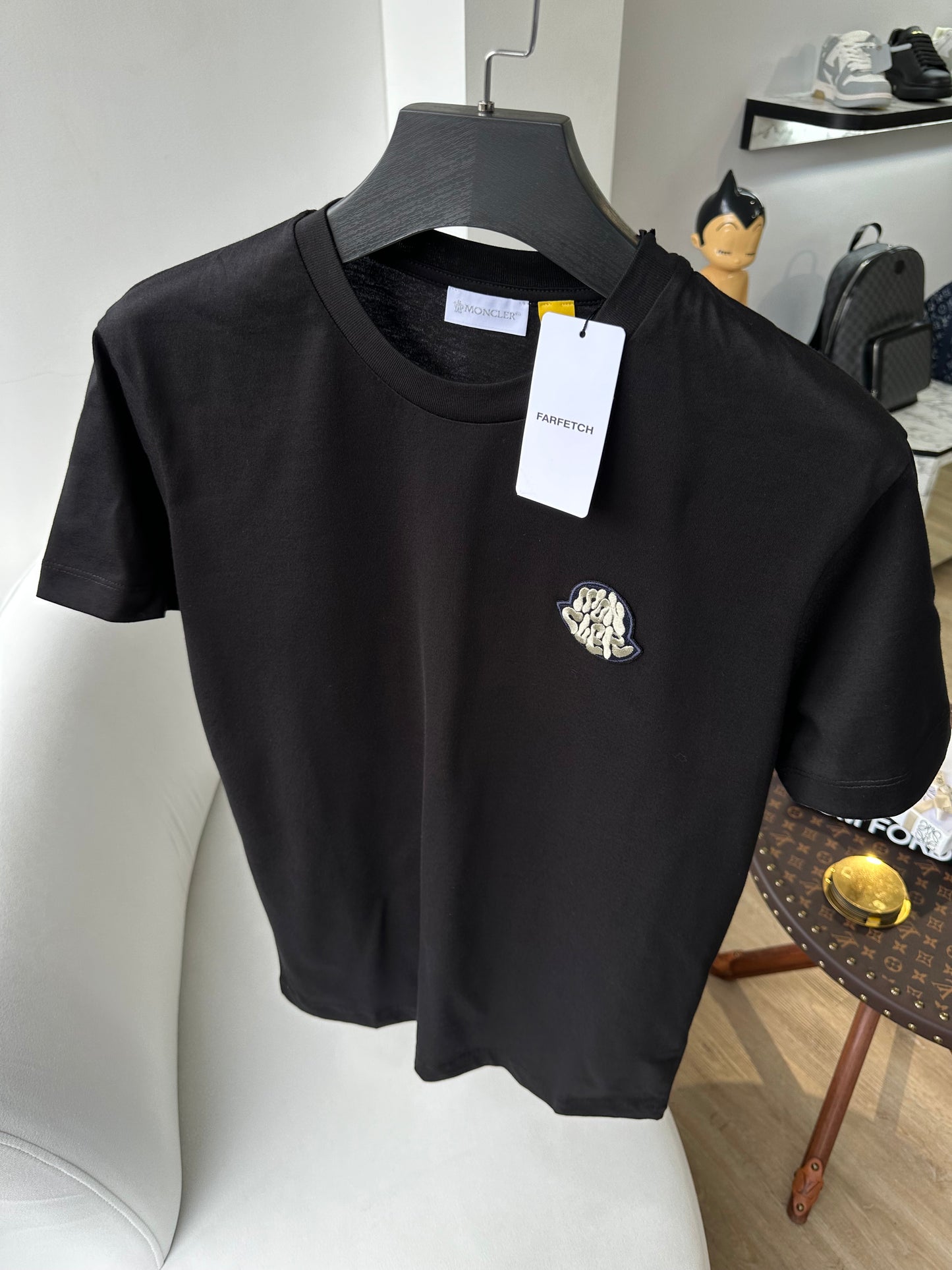 Moncler patch bordado