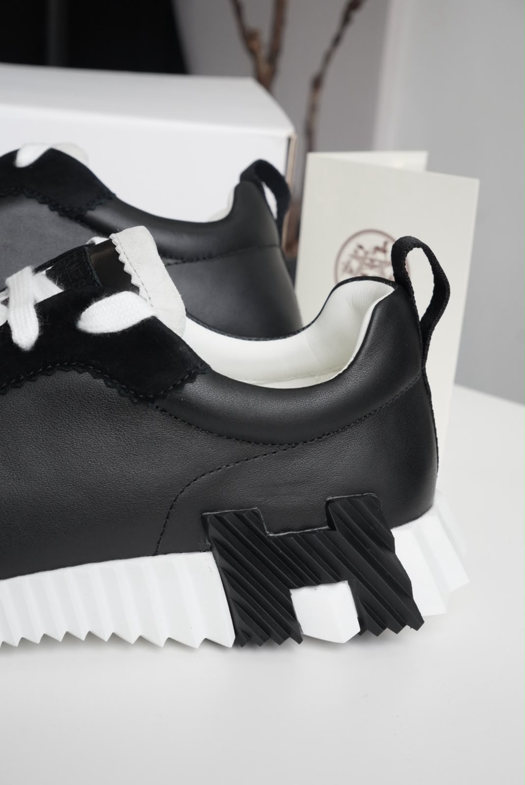 Tenis Hermes