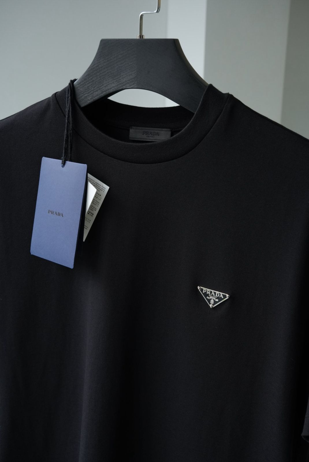 Camiseta Prada