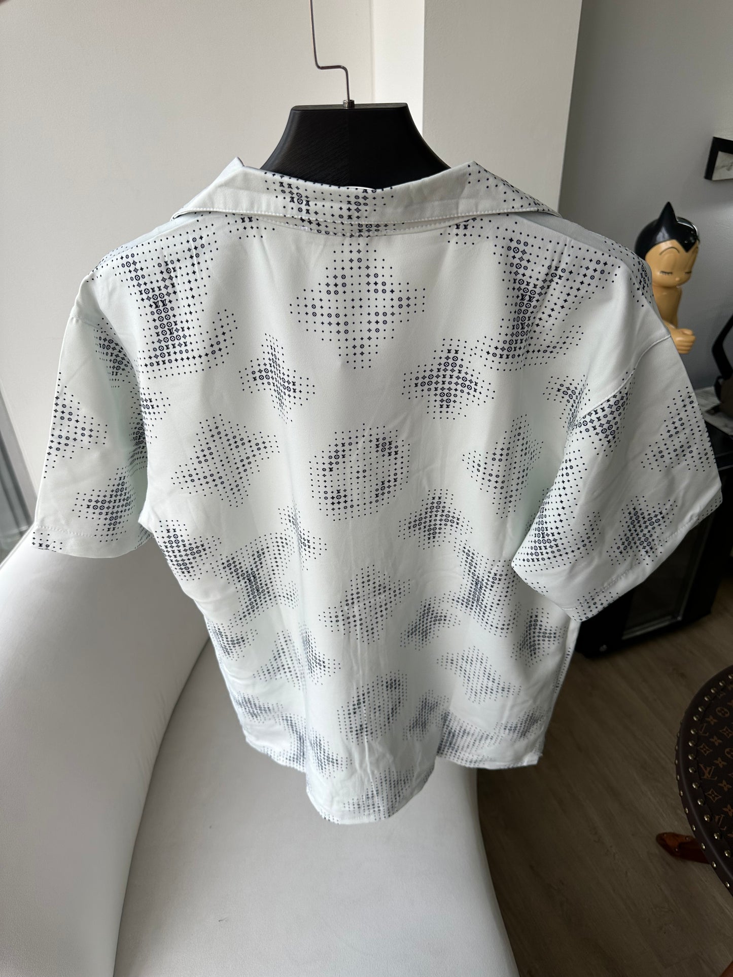 LV
