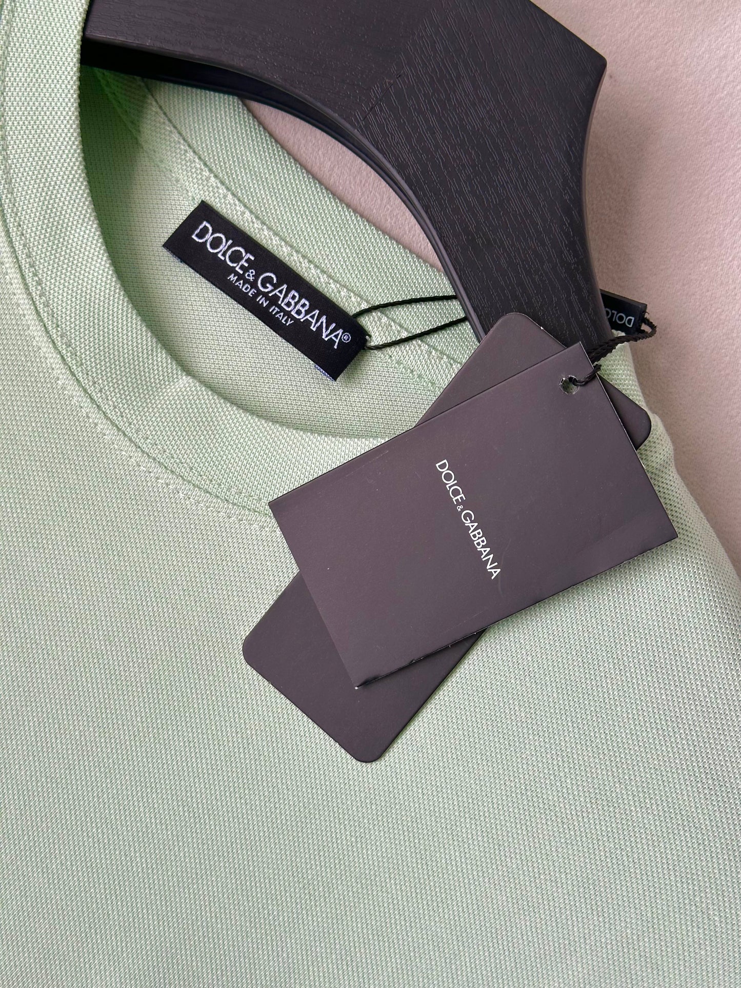 DG mint green