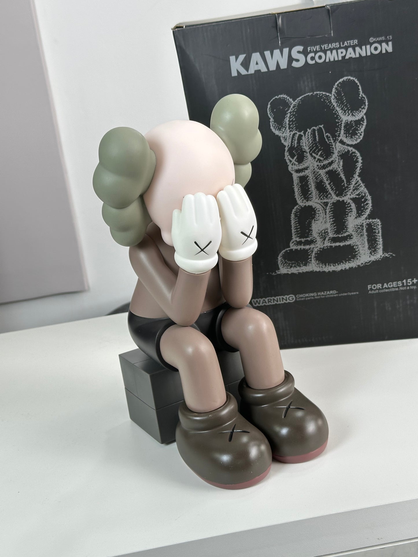 Kaws passing through 29 cm