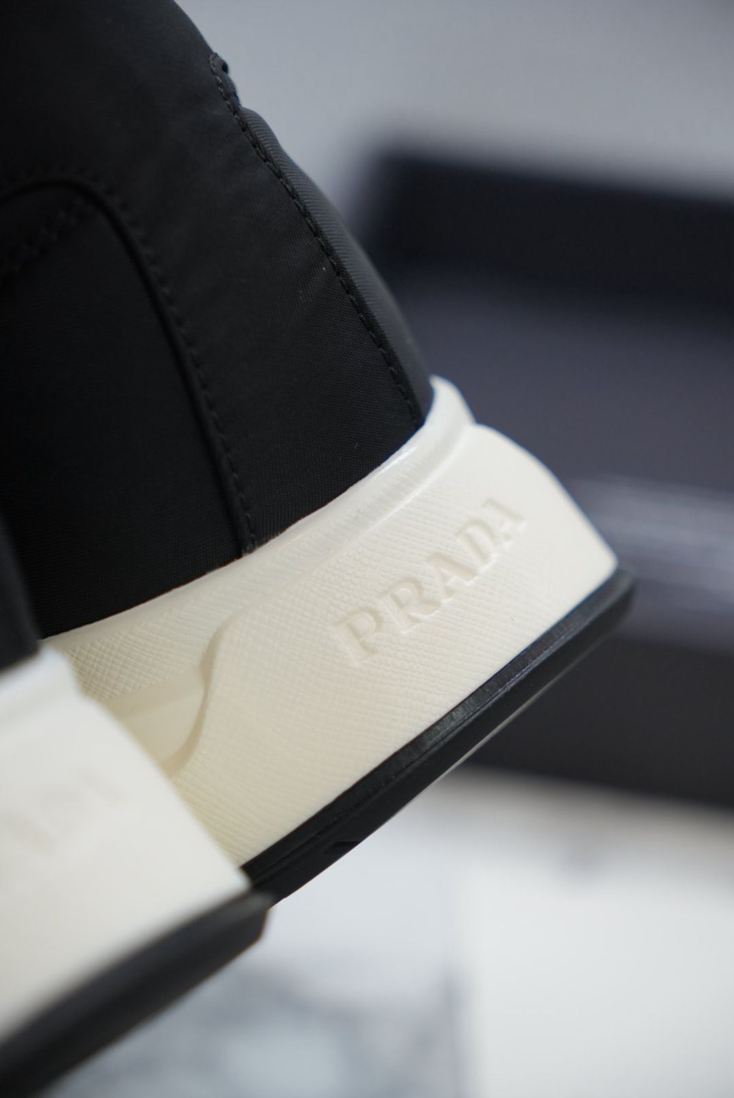 Tenis Prada