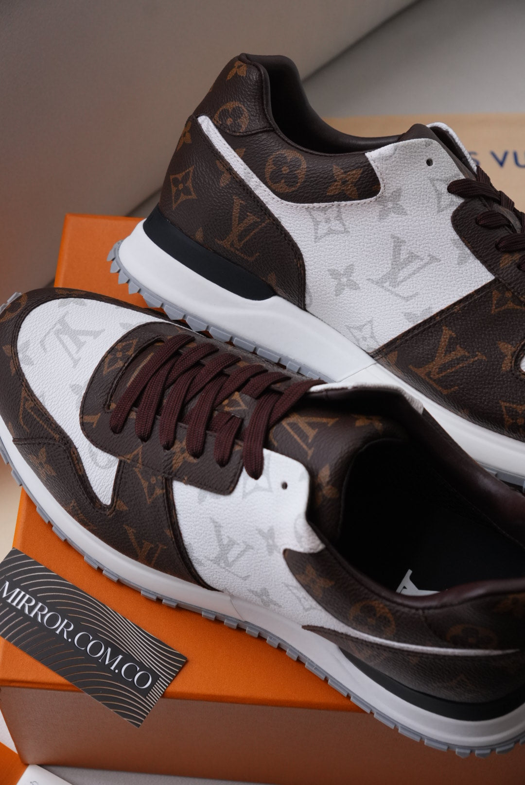 LV Run away 25