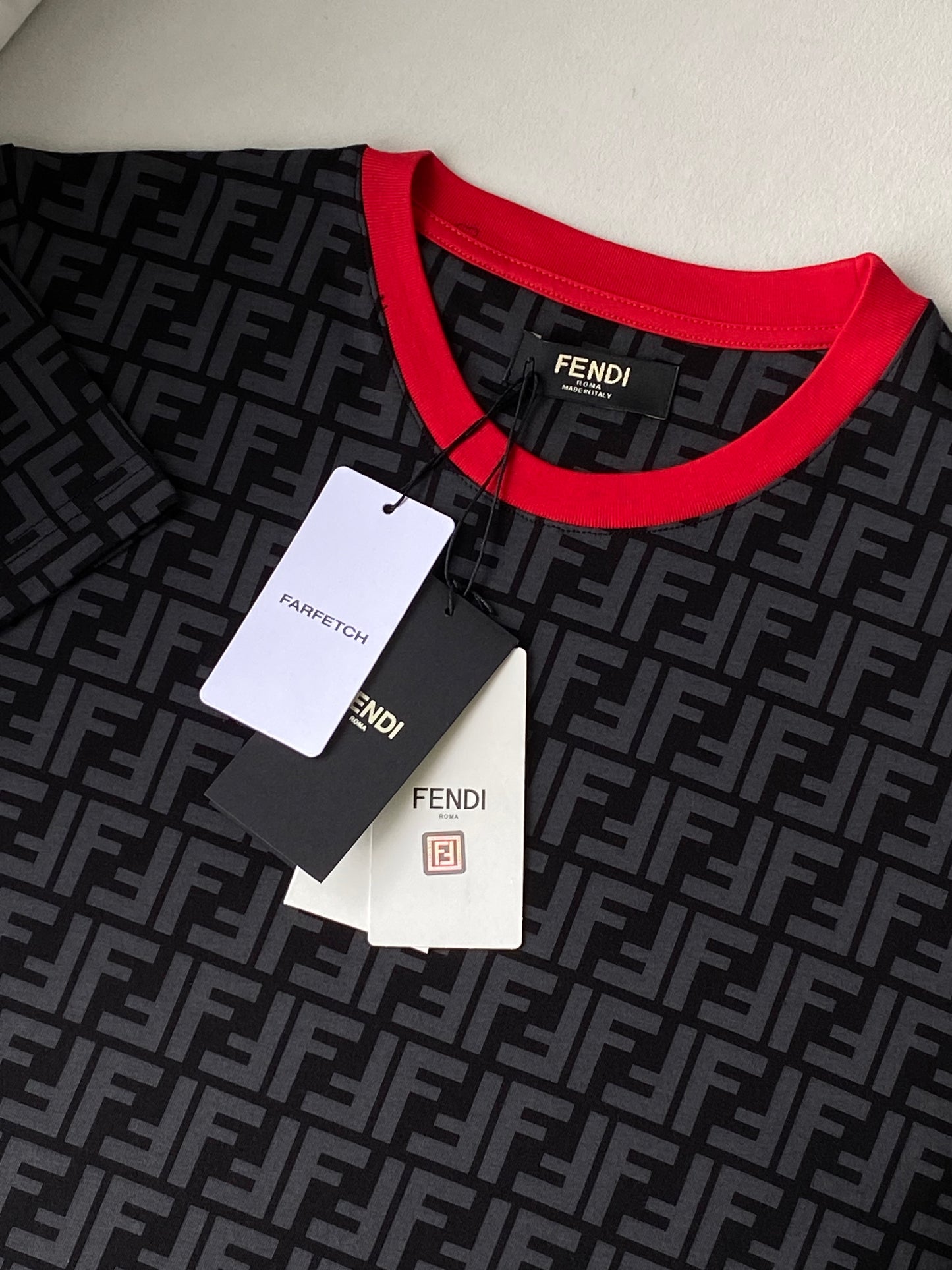 Fendi monogram red collar tee