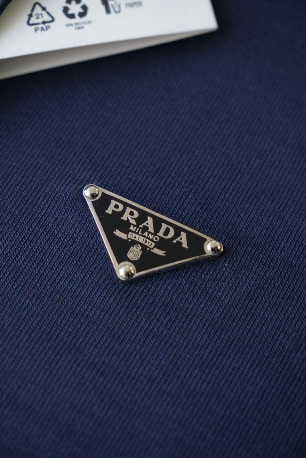 Camiseta Prada