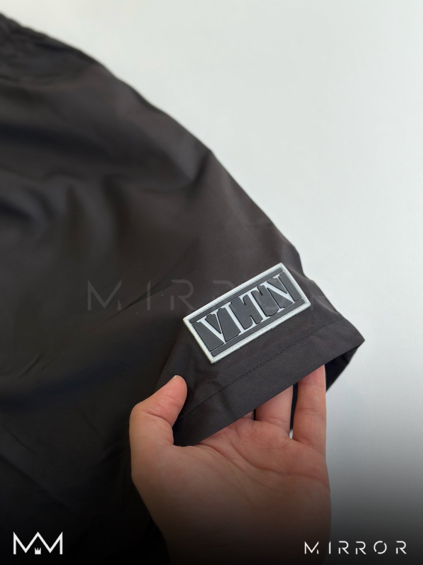 VLTN short