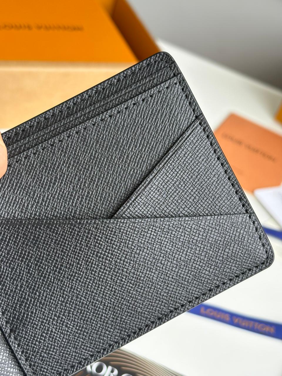 Billetera LV