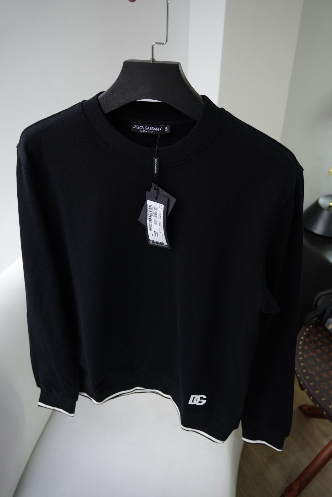 DG back ornamental