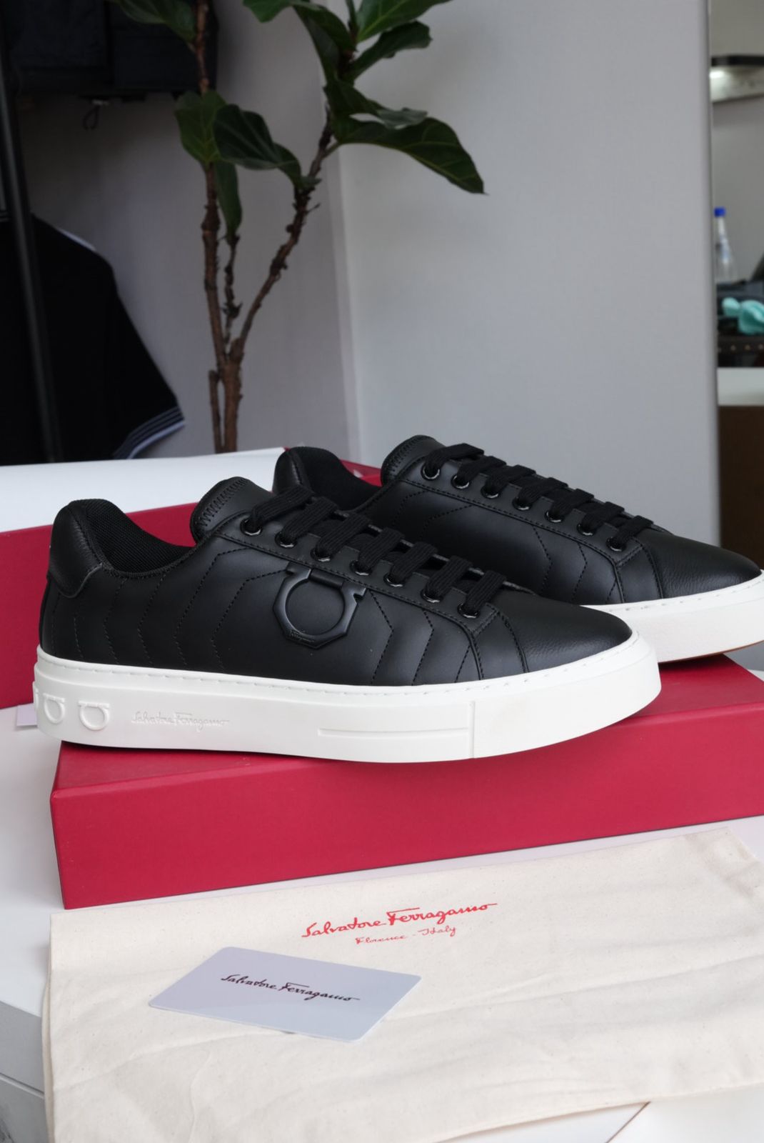 Tenis Ferragamo