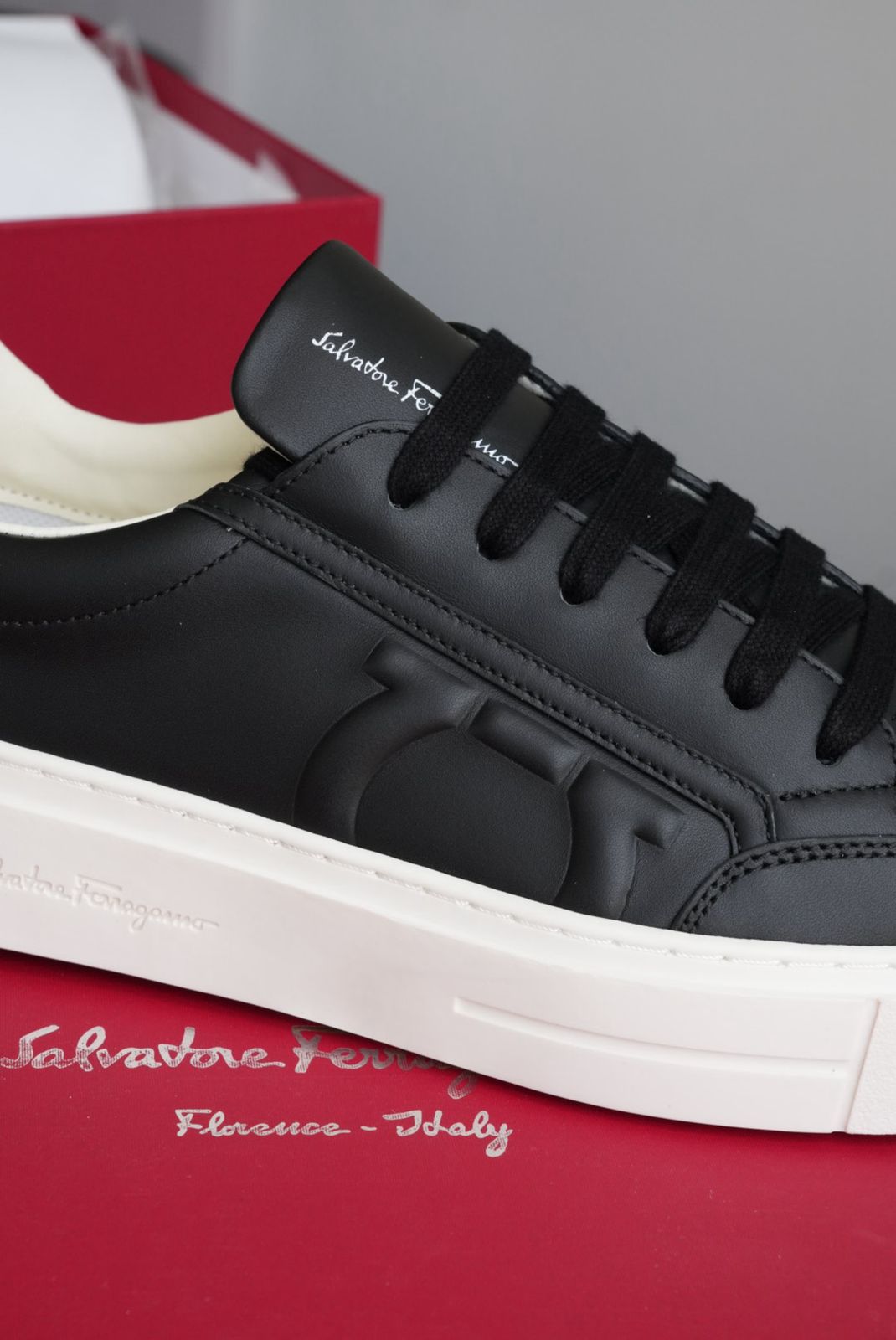 Tenis Ferragamo
