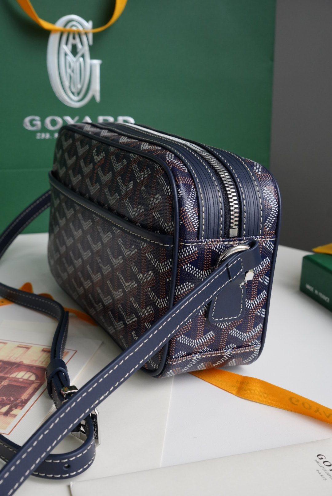 Goyard Messenger bag
