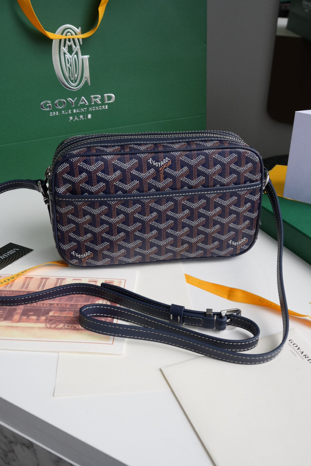 Goyard Messenger bag