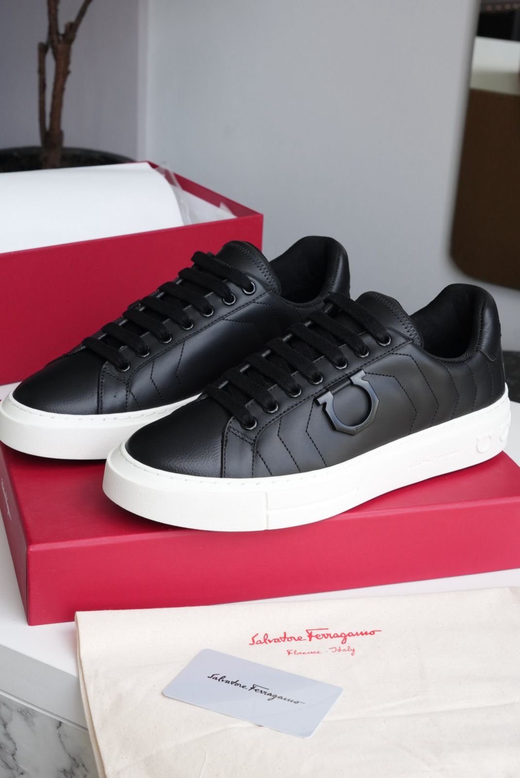 Tenis Ferragamo
