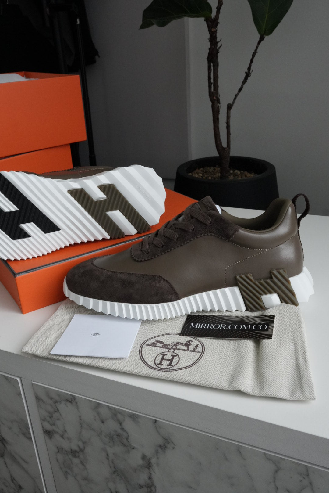 Tenis Hermes