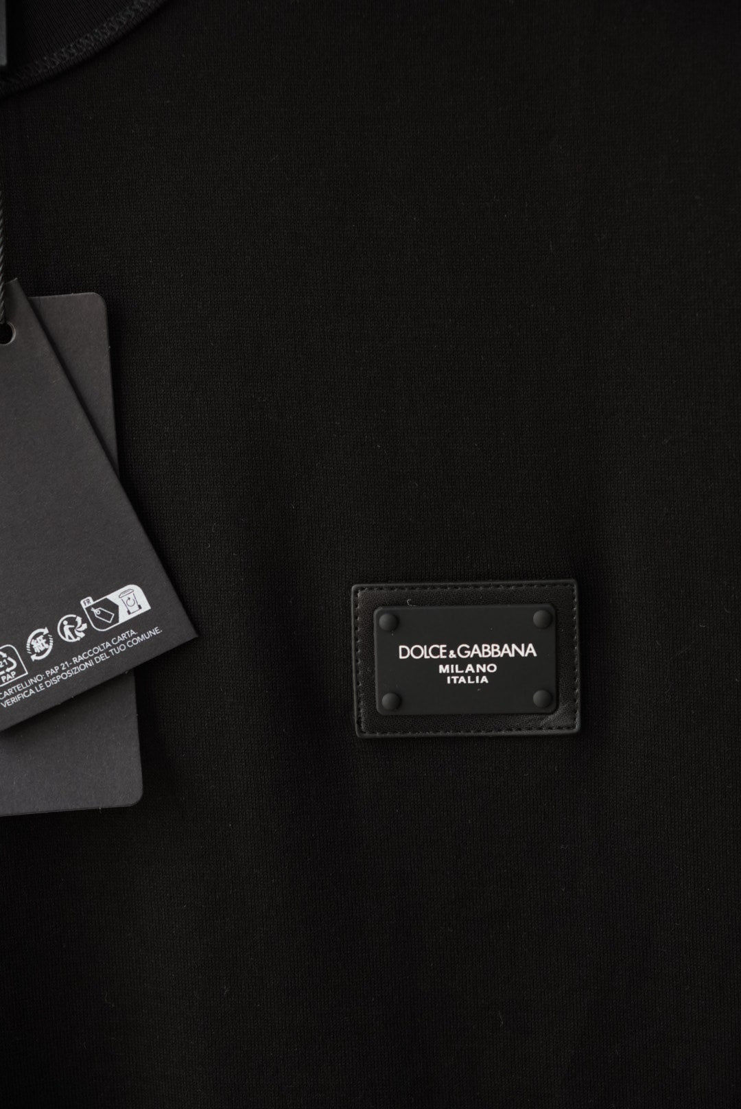DG black buckle
