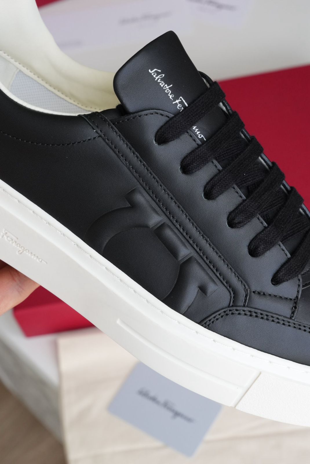 Tenis Ferragamo