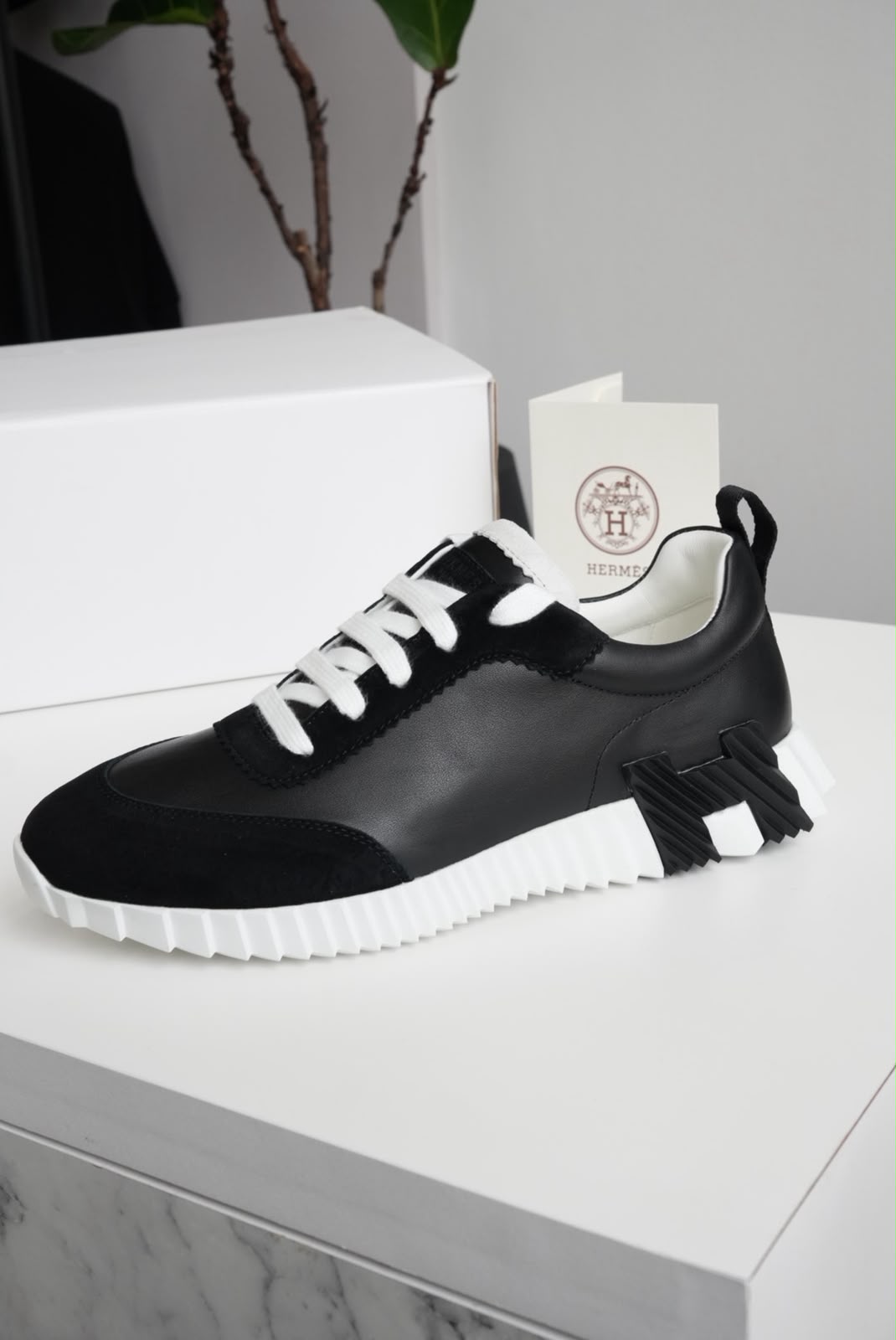 Tenis Hermes