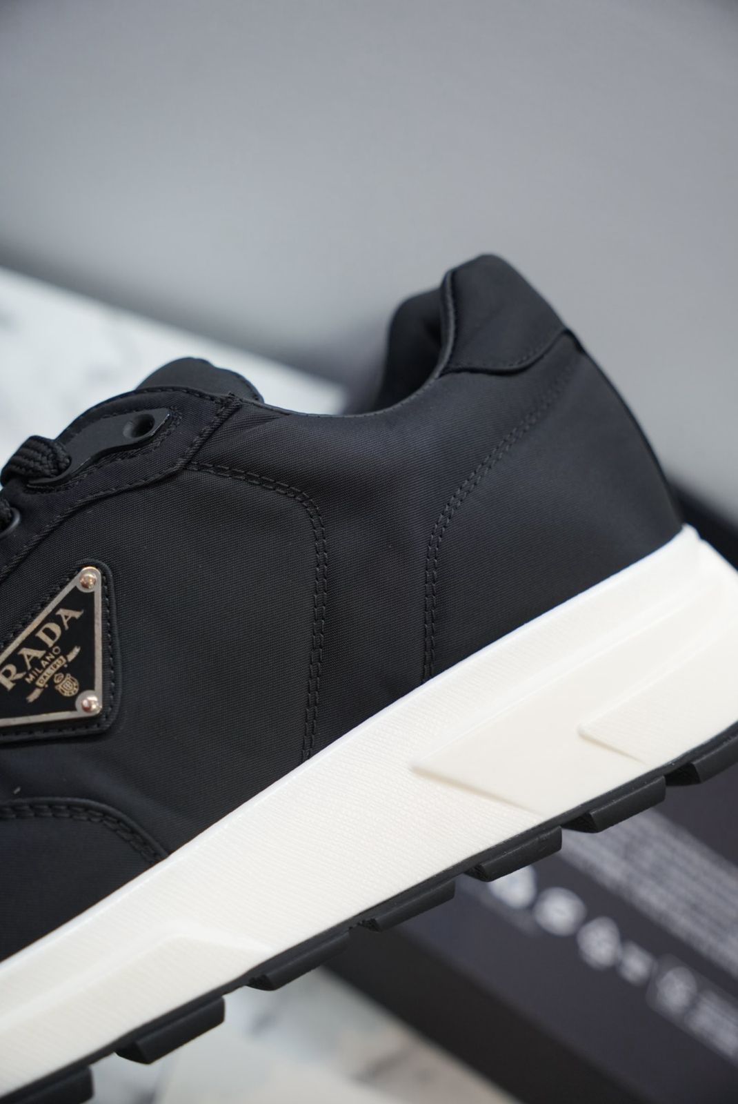 Tenis Prada