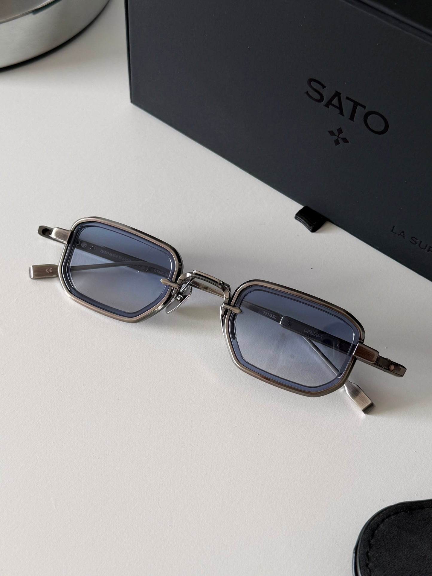 Gafas Sato