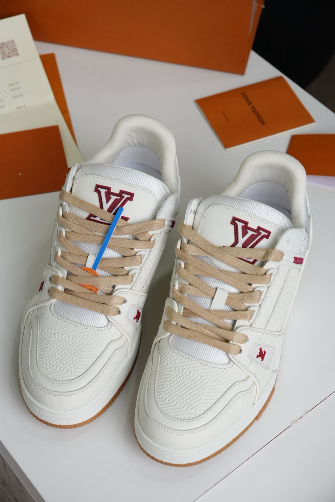 LV Trainer