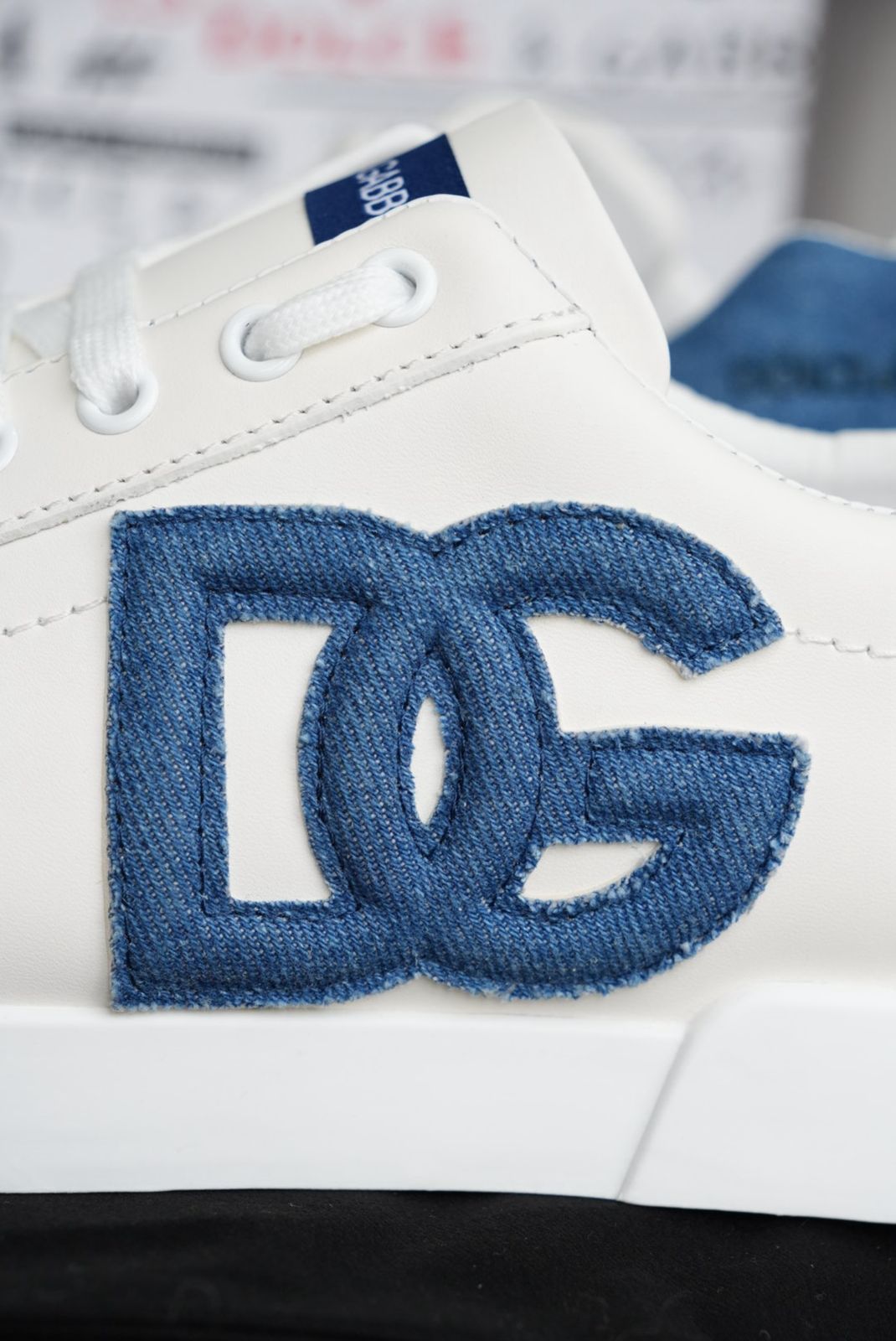 Tenis DG