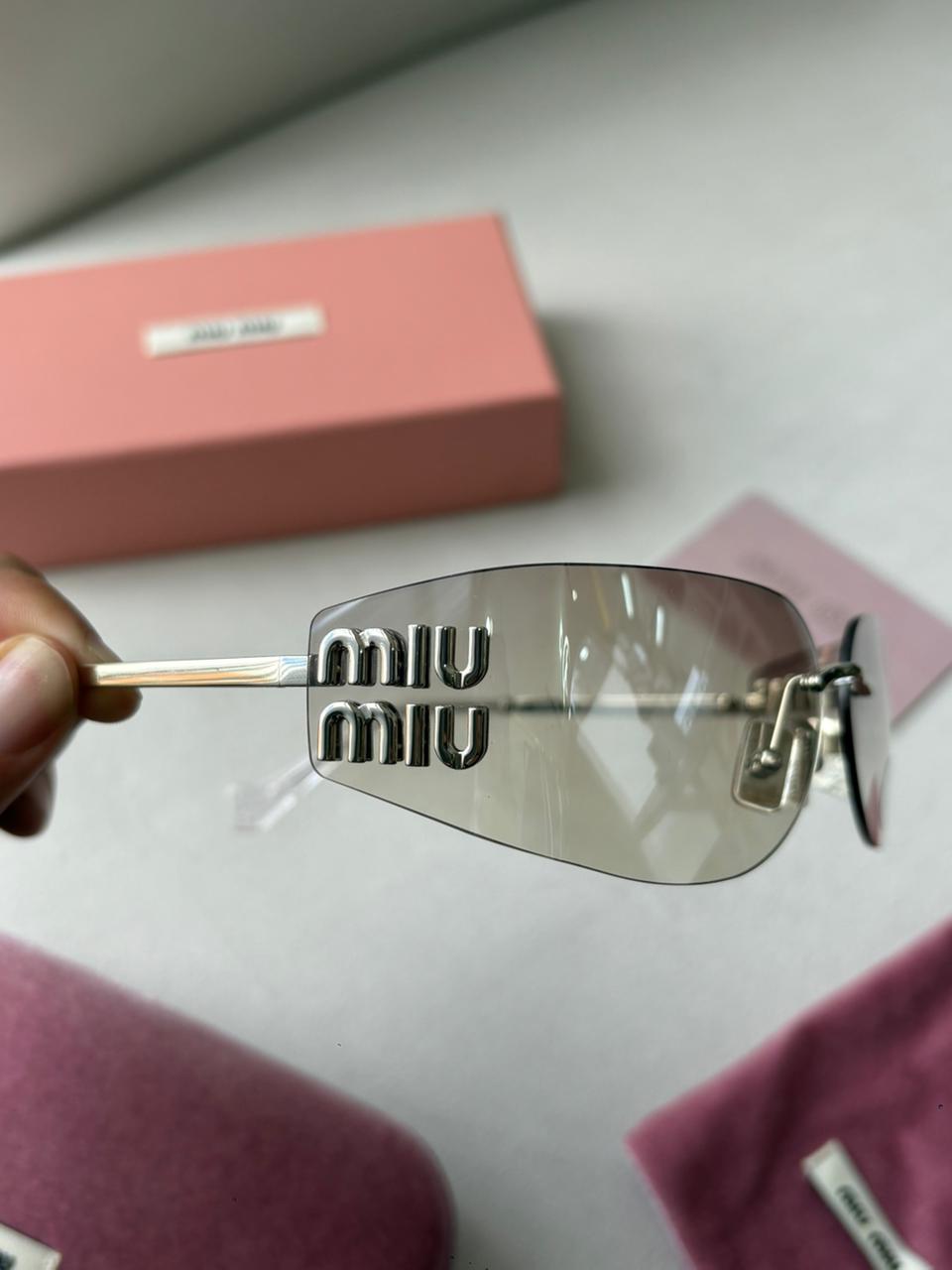 Gafas MIU MIU
