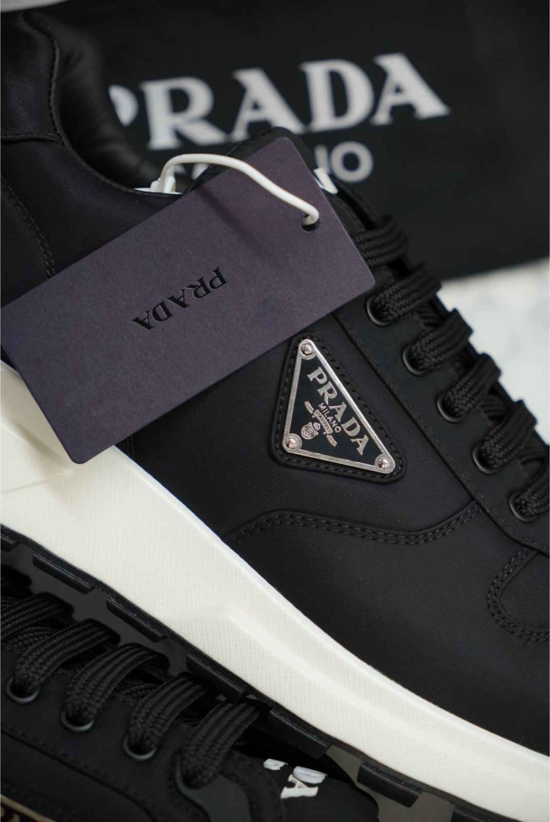 Tenis Prada