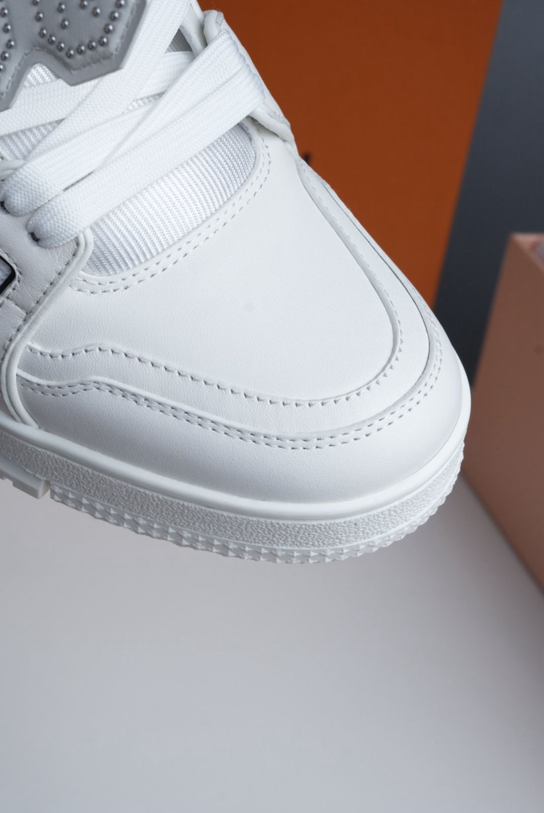 LV Trainer