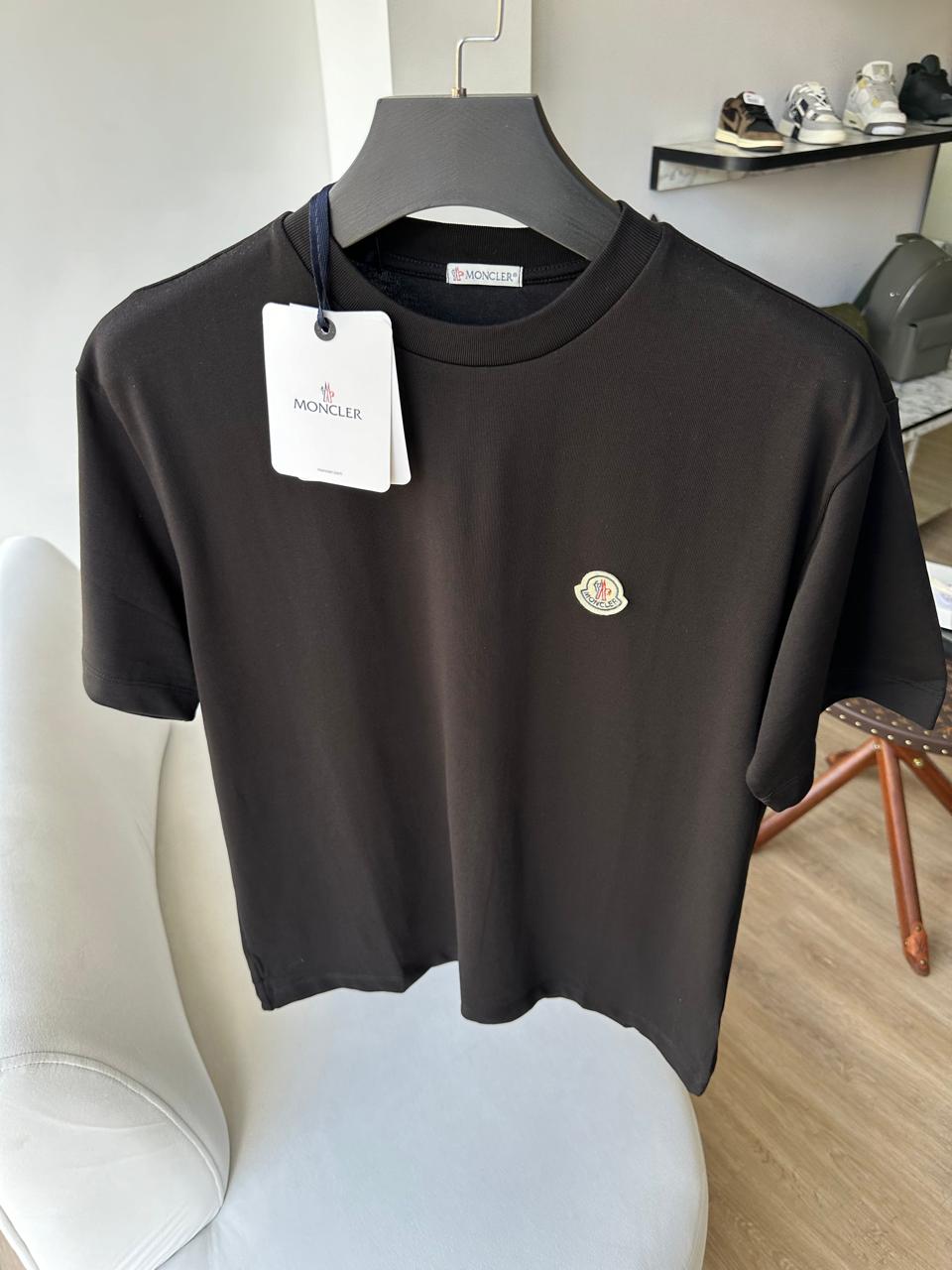 Moncler logo tee