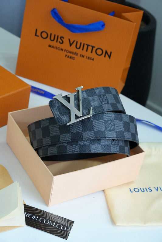 Cinturón LV