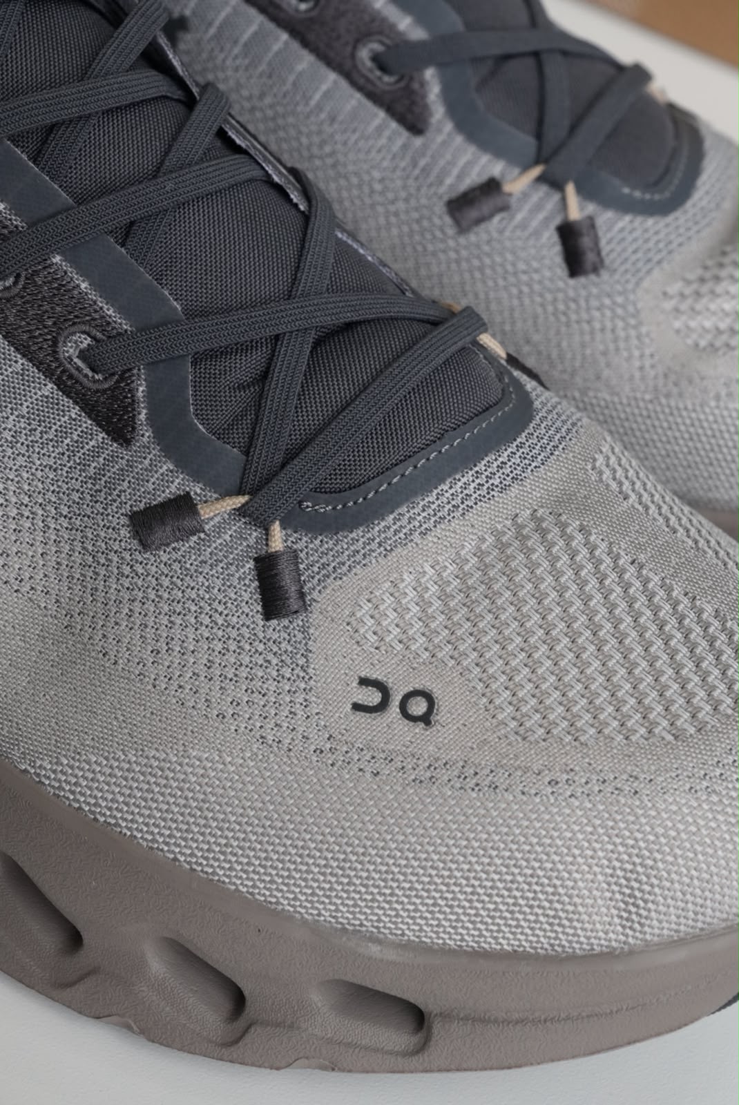 Tenis Oncloud