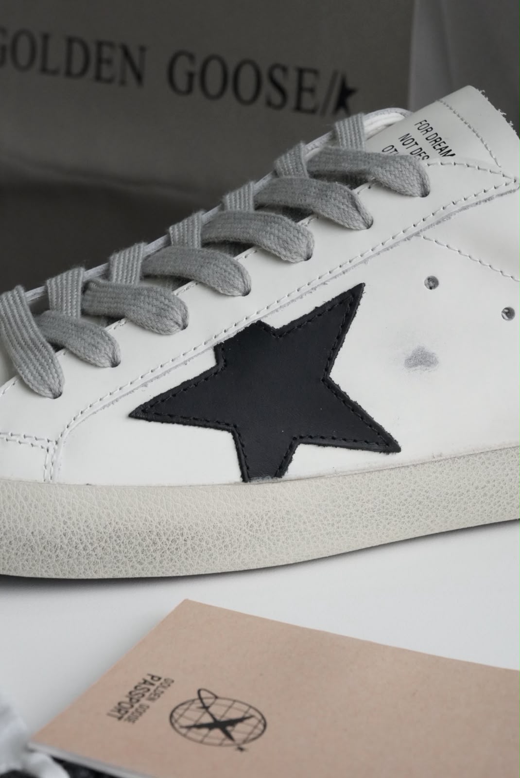 Tenis golden