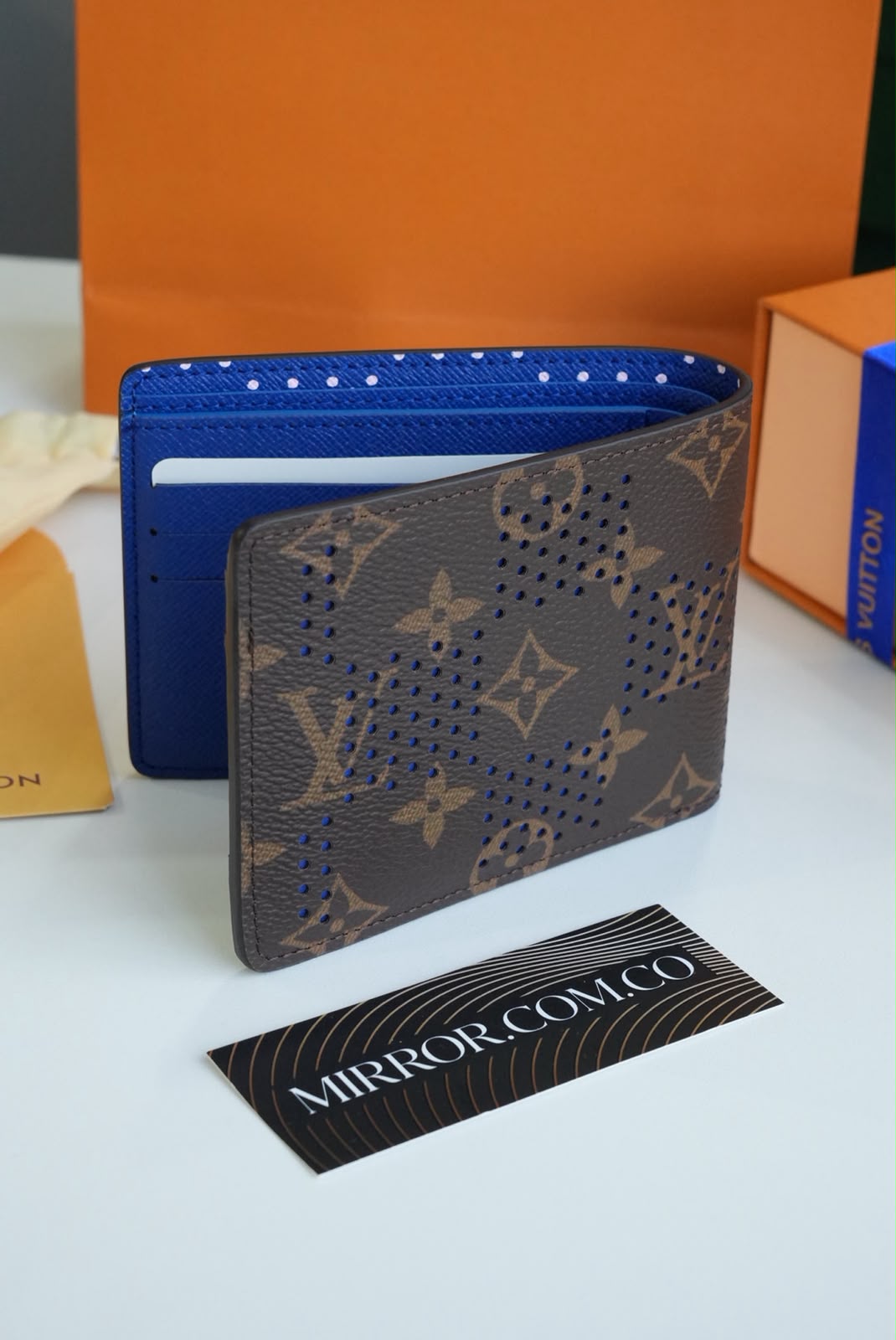 Billetera LV