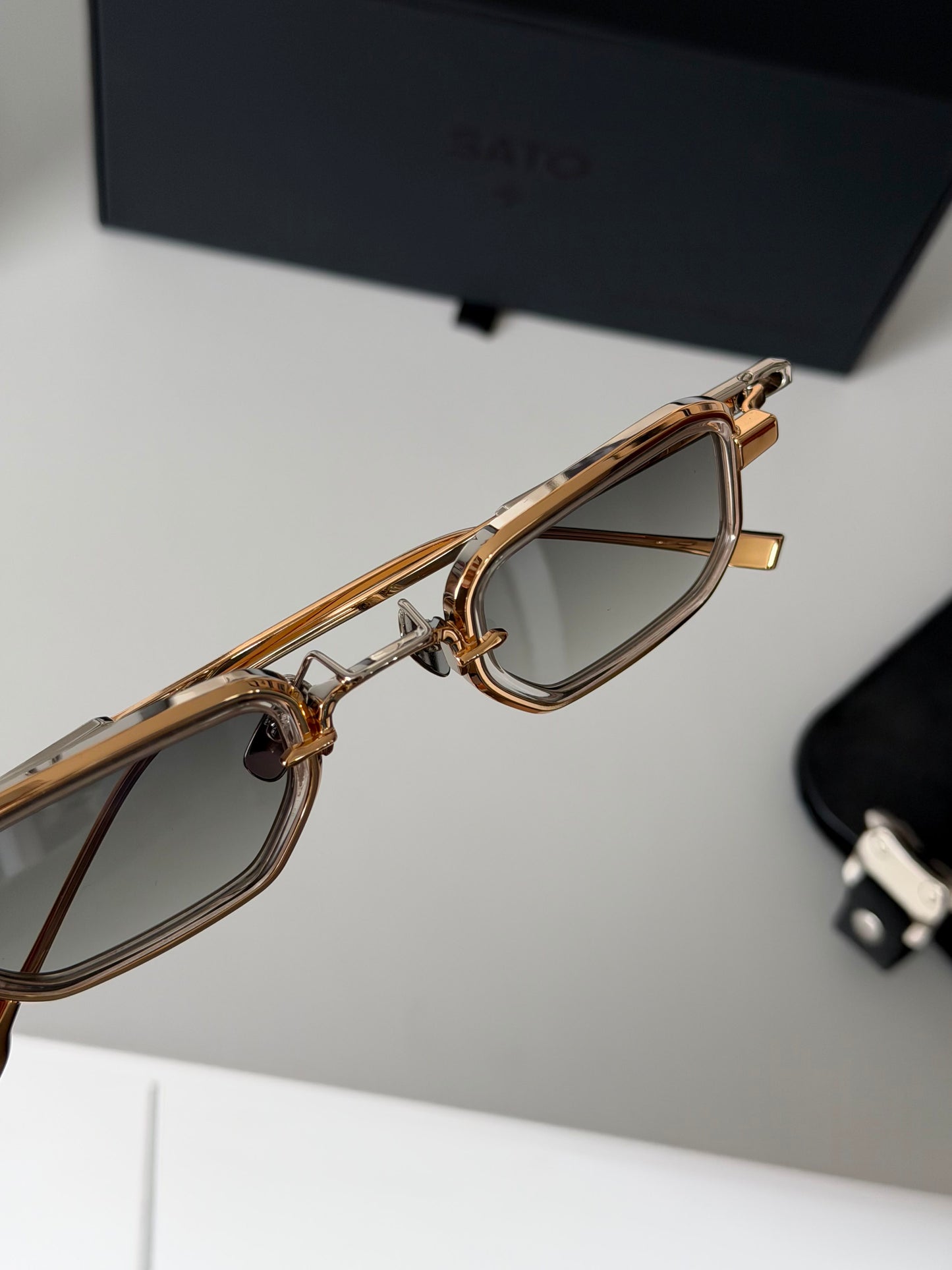 Gafas Sato