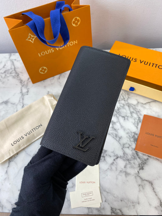 Billetera LV