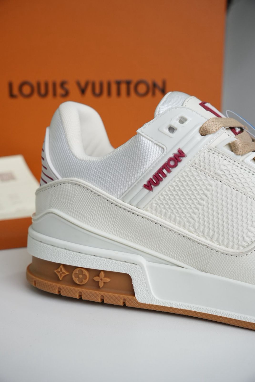 LV Trainer