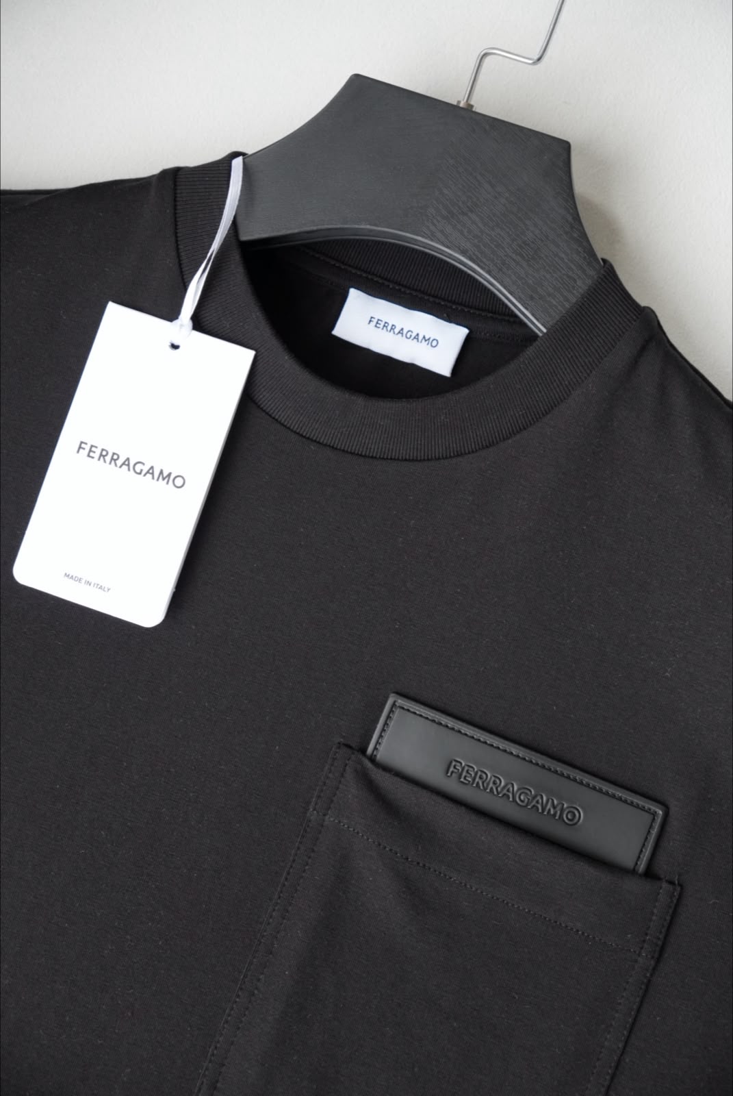 Camiseta Ferragamo