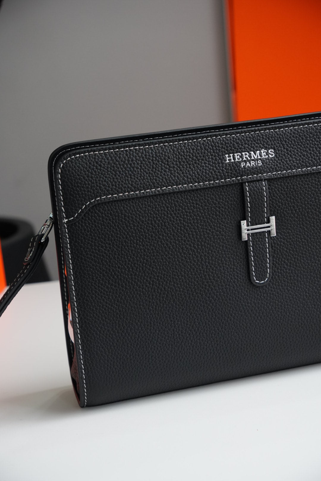 Hermes clutch